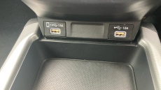 Honda CR-V 2.0 i-MMD Hybrid SR  2WD 5dr eCVT Hybrid Estate